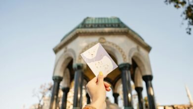 budget travel tips 2025