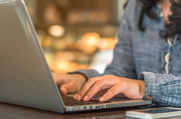 Enhancing Financial Management Through Online Banking in Hudson, WI